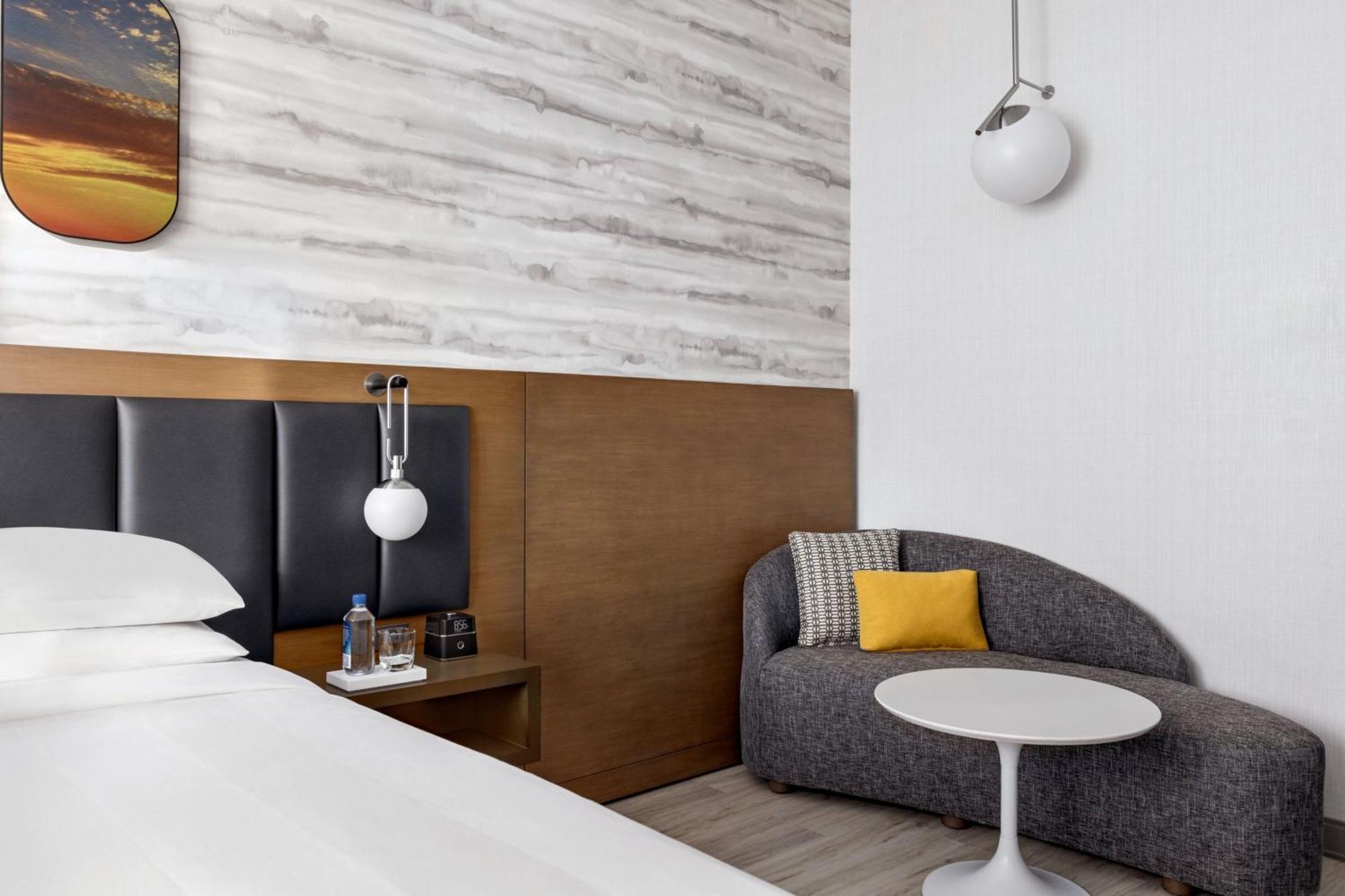 Marriott New York Jfk Airport Hotel Exterior foto